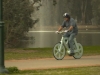  Izhar Gafni e la bici di cartone