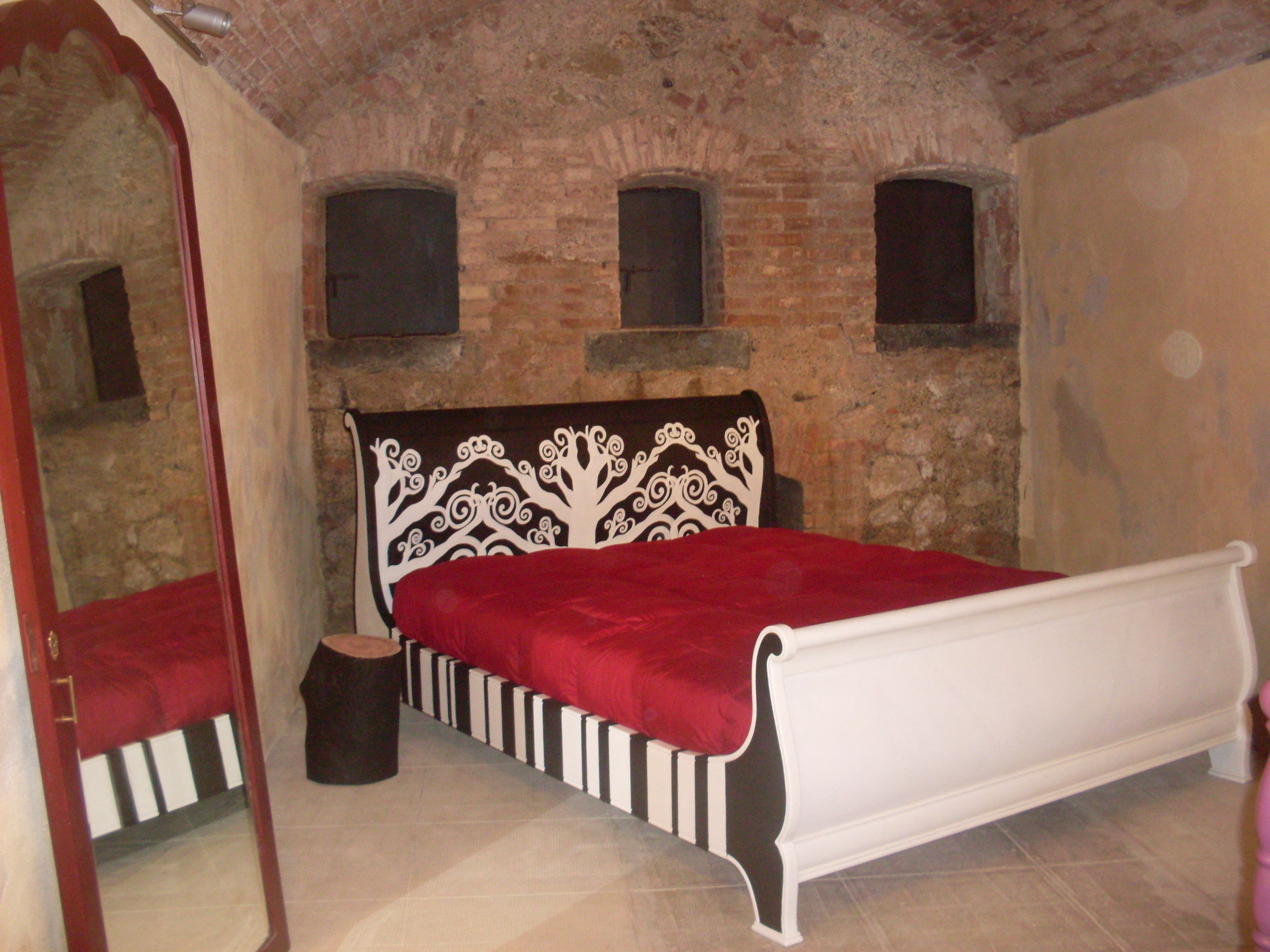 letto in legno di recupero
