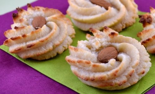 Farina di mandorle: è un ingrediente ideale per la preparazioni dolciarie.