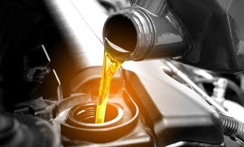 Come smaltire l'olio motore