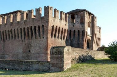 Ecoturismo a Km zero: Soncino, una perla lombarda dal cuore medievale