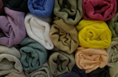 Mini-guida alle fibre naturali per vestiti: le classiche, le più nuove e le insolite