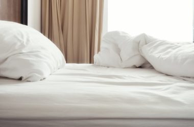 Come pulire il materasso con metodi naturali