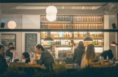 Ecco cosa mangiano gli italiani a causa della crisi