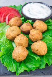 Polpette di ceci e sesamo: una ricetta che metterà tutti d’accordo