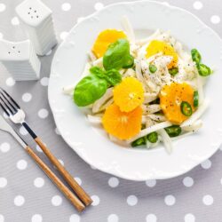 La ricetta dell’insalata di finocchi e arance alla siciliana, un piatto davvero rinfrescante
