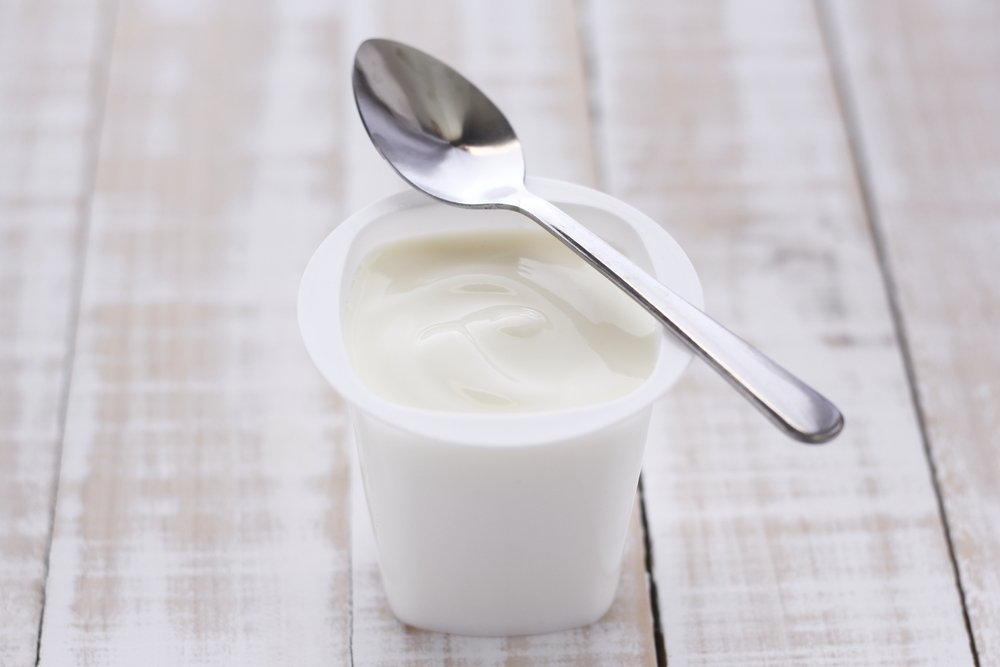 yogurt naturale