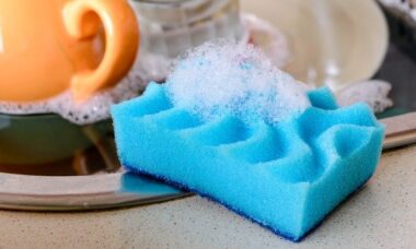 Come fare un detersivo per piatti in modo naturale