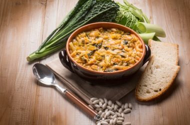 Ribollita ricetta originale toscana: ingredienti e preparazione