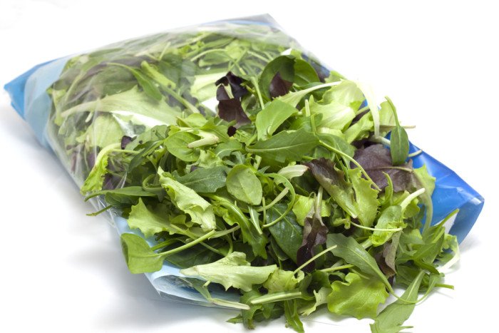 Salades prêtes à l'emploi en sachet même en variétés mixtes, attention aux germes !