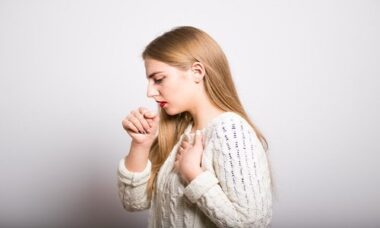 Tosse grassa: rimedi e cura naturali da provare