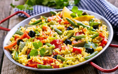 Risotto ai peperoni: tutti gli ingredienti e le ricette, anche vegane, con questa gustosa verdura estiva