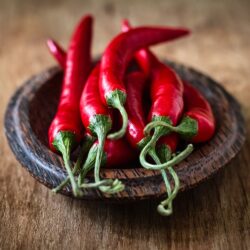 Perchè è piccante il peperoncino? Grazie alla capsaicina…