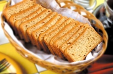 Fette biscottate fatte in casa: ricetta ed ingredienti