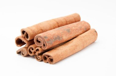 Cannella cinese: proprietà e utilizzi in cosmetica