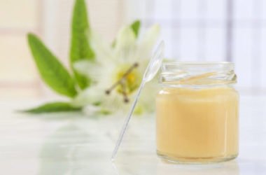 Pappa reale, un energizzante naturale dalle tantissime proprietà