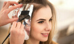 Ecco come schiarire i capelli in modo naturale con le nostre ricette senza prodotti chimici