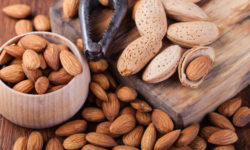 Mandorle: benefici e ricette di cucina
