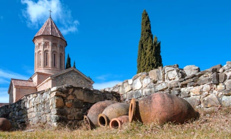 vino in anfora, georgia