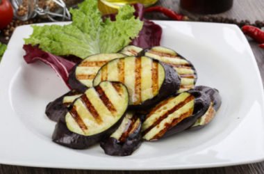Melanzane grigliate e altre verdure