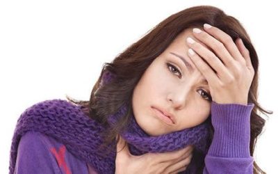 Mononucleosi: cause, sintomi e rimedi naturali