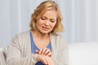 La scabbia, come curarsi e quali sintomi