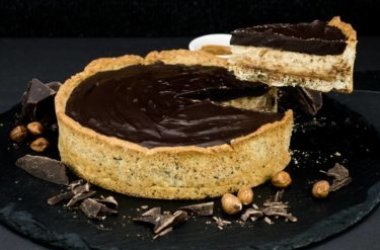 Recette de la tarte au chocolat noir sans oeufs et lait