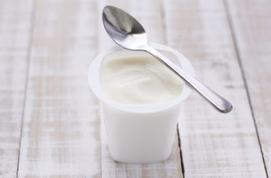 Come fare lo yogurt in casa in modo naturale