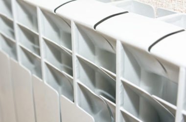 Risparmio energetico caloriferi: trucchi per risparmiare