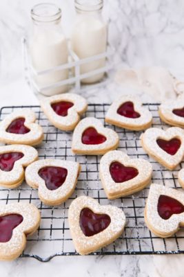 Biscotti San Valentino, 3 ricette veg per gli innamorati