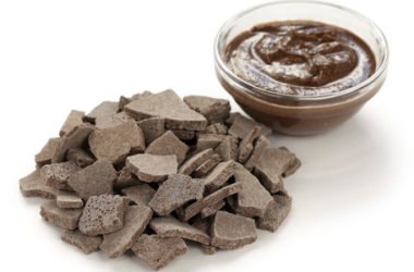 Ghassoul, proprietà e utilizzi dell’argilla saponifera