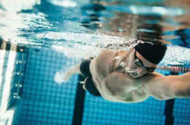 Nuoto: perché praticarlo e come