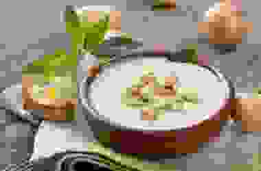 3 ricette di zuppa di patate adatte a tutti i gusti e tutte le stagioni: classica, orientale o con patate dolci
