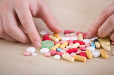 Come funziona la raccolta differenziata dei farmaci scaduti
