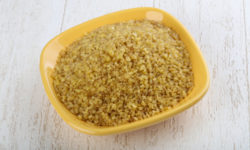 Alla scoperta del bulgur: proprietà e ricette da provare con il “grano spezzato”