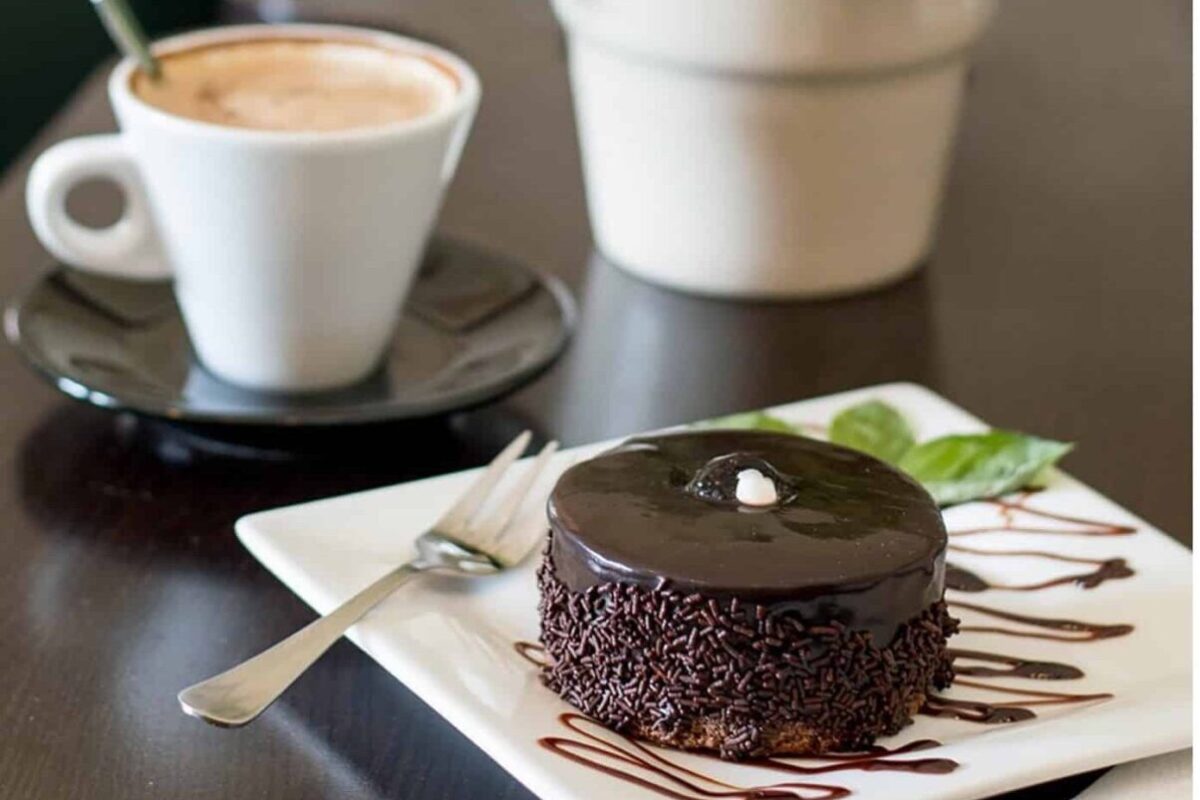 Tortino al cioccolato senza uova né burro