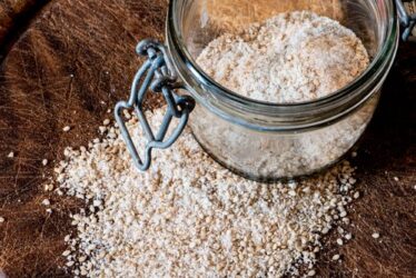 Scopriamo le proprietà del gomasio e la ricetta per farlo a casa