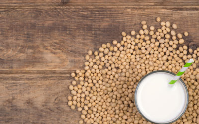 Scopri la ricetta del latte di soia fatto in casa, altro che quello del supermercato!