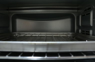 Guida pratica per usare il forno elettrico risparmiando energia