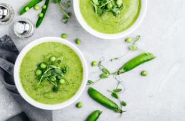 Vellutata di piselli: ingredienti e ricetta anche per vegani