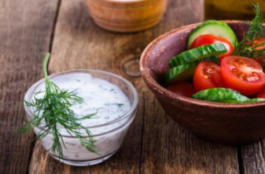 Salsa allo yogurt per insalata e non solo…