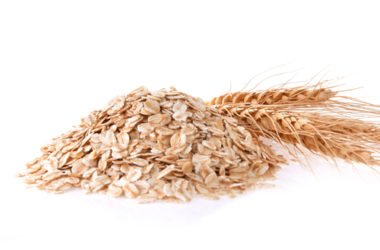 Tutte le proprietà e i benefici di questo antico cereale, l’avena