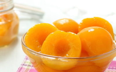 Pesche sciroppate: la ricetta per prepararle in casa