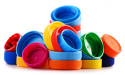 Raccolta tappi plastica: per beneficenza ma anche idee di riciclo