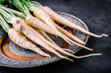 Pastinaca: ricette, proprietà e benefici per la salute