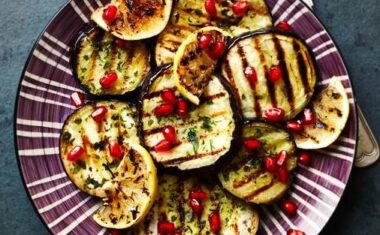 Melanzane grigliate e altre verdure