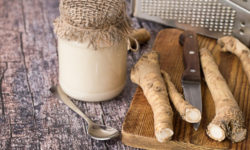 Rafano: proprietà terapeutiche e utilizzi in cucina