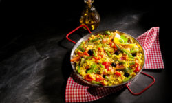 Paella vegetariana: ricetta originale ed ingredienti