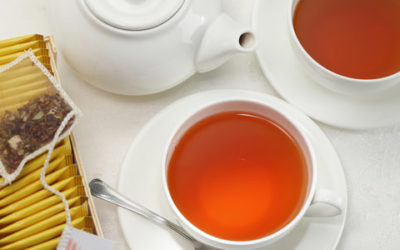 Il tè, proprietà, benefici e utilizzi della bevanda più diffusa