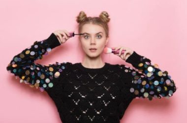 Come fare un mascara fai da te con ingredienti naturali: la guida pratica